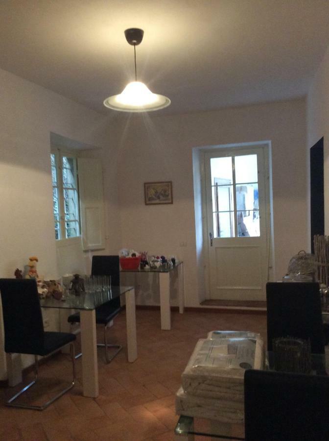 באניי די לוקה Villa Moni מראה חיצוני תמונה