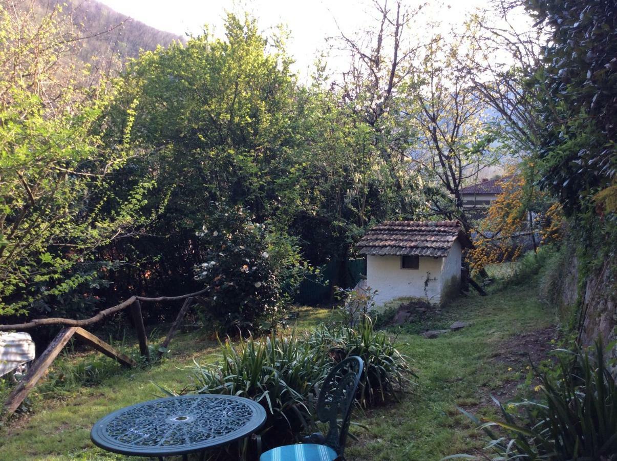 באניי די לוקה Villa Moni מראה חיצוני תמונה