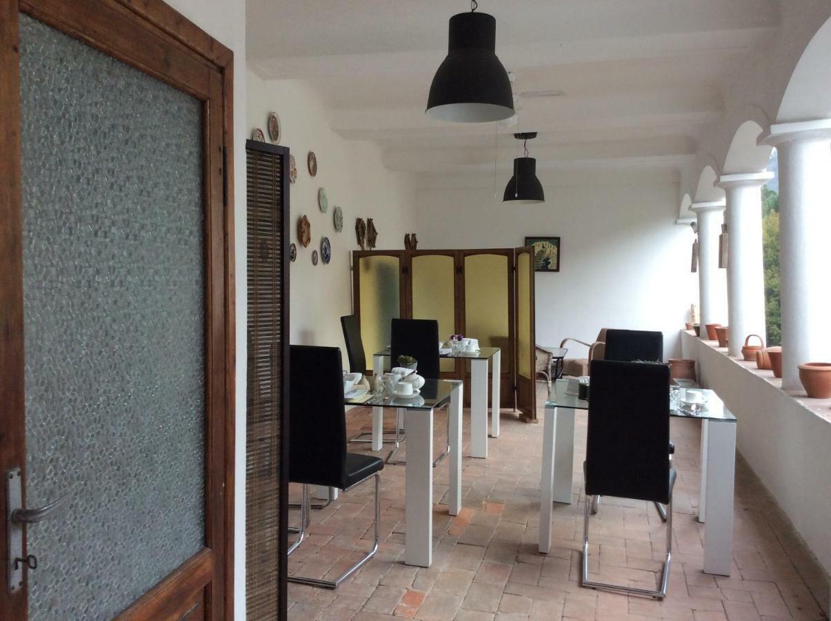 באניי די לוקה Villa Moni מראה חיצוני תמונה