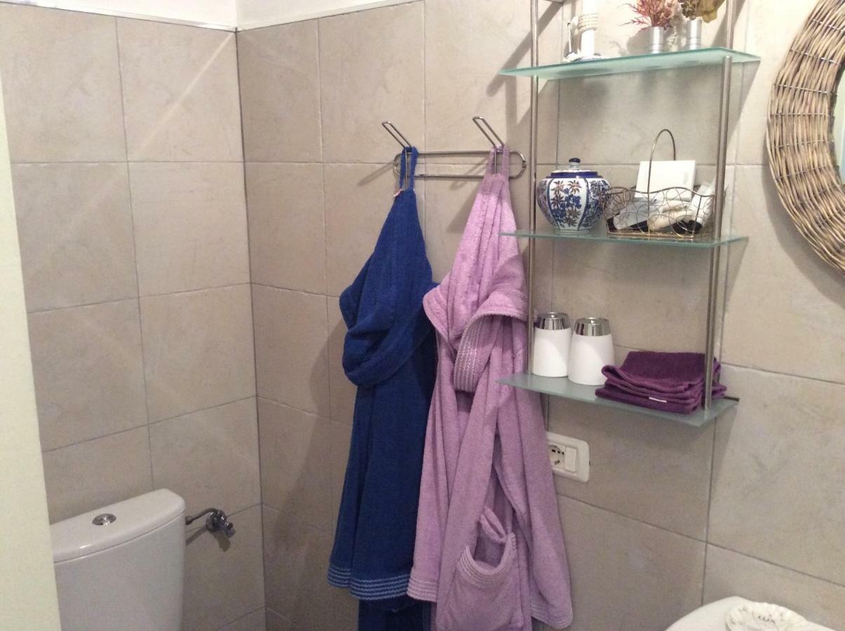 באניי די לוקה Villa Moni מראה חיצוני תמונה